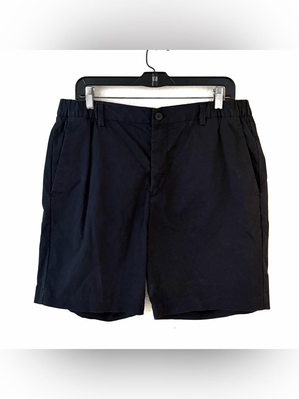 H&M Men’s Navy Flat-Front Casual Shorts